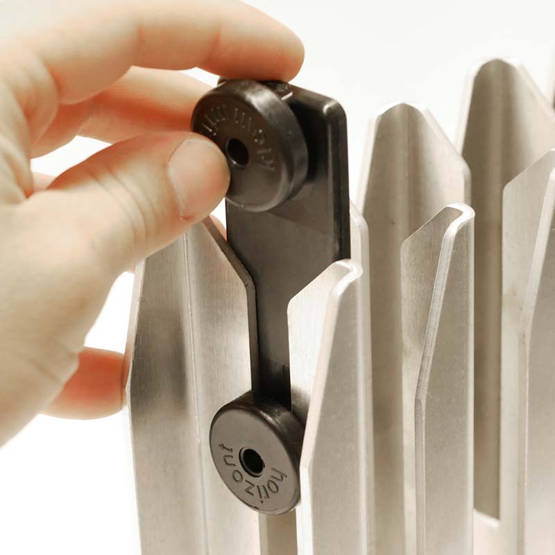 Vario-Schilderhalter aus Edelstahl für bis zu 11 Verkehrszeichen