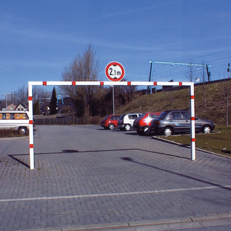 Höhenbegrenzer feststehend zum Einbetonieren 100 x 100 mm