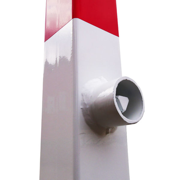 Absperrpfosten 70 x 70 mm, herausnehmbar, rot-weiß | Dreikantverschluss