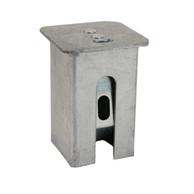 Abdeckkappe mit Federverschluss für Bodenhülsen 70 x 70 mm