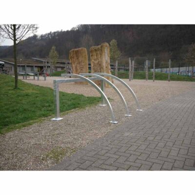 Fahrradanlehnbügel als Reihenanlage | am Spielplatz