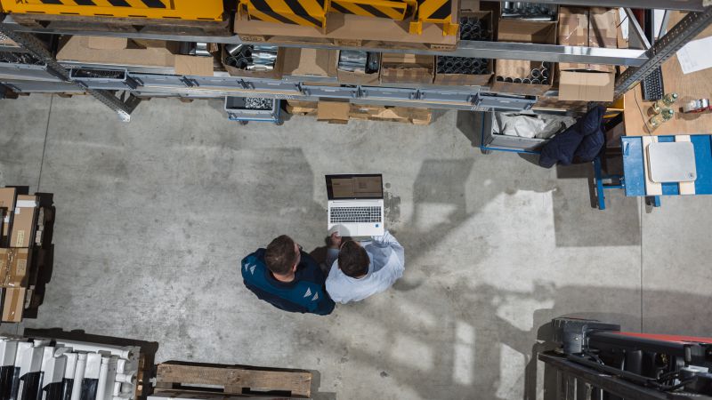 Produktdatenmanagement  Logistik | strassenausstatter