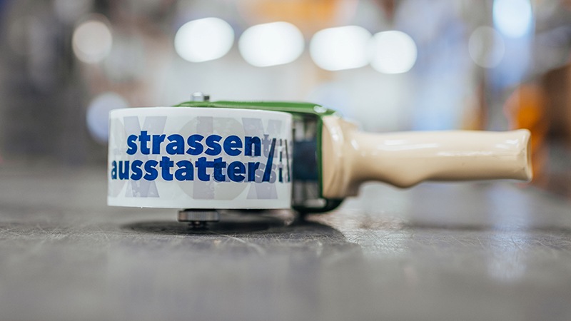 Über uns | Verpackung / Versand | strassenausstatter