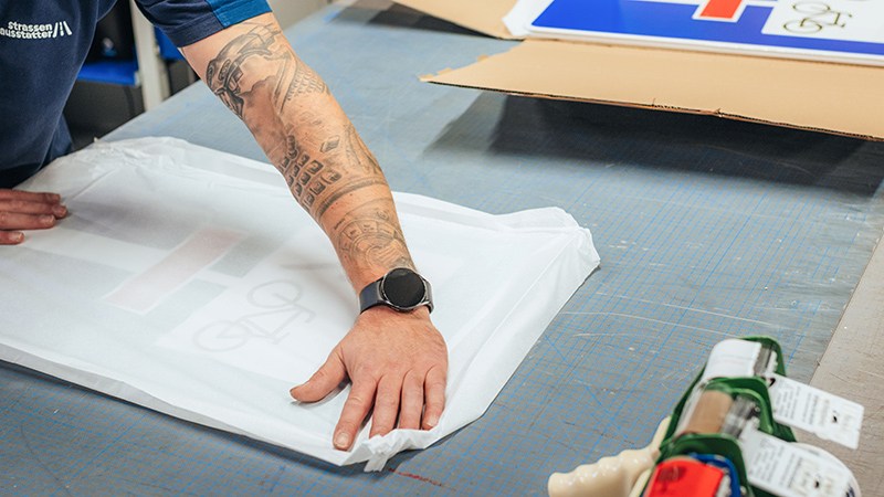 Bestellung verpacken | strassenausstatter