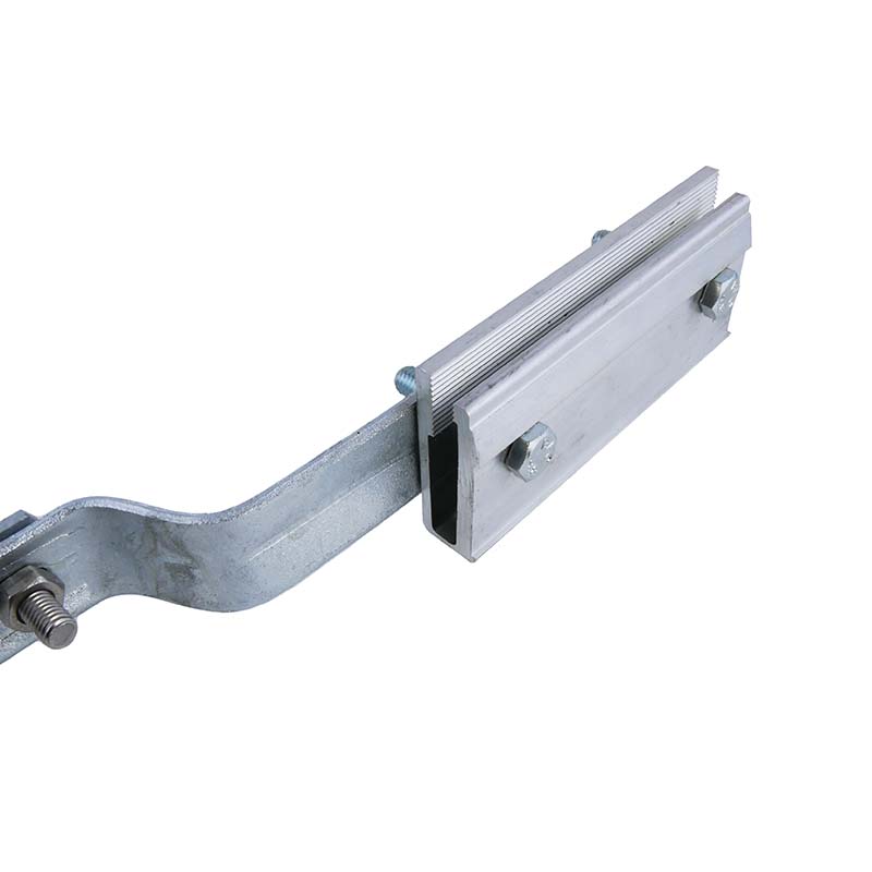 Rohrklemmschellen für breite Alform-Schilder | Klemmstück 120 mm Nahaufnahme