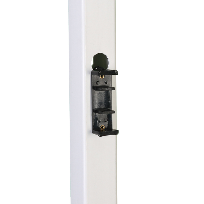 Vario Adapter 8048 am Schilderpfosten eingehängt